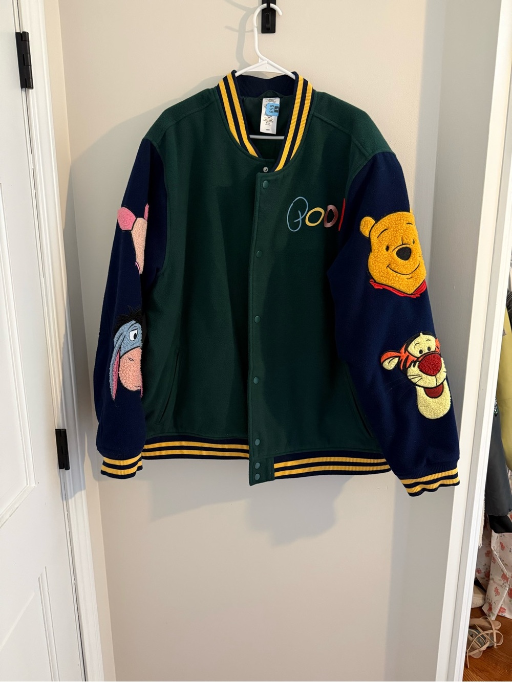 Disney Parks Green & Navy Winnie the Pooh Bomber Jacket EUC